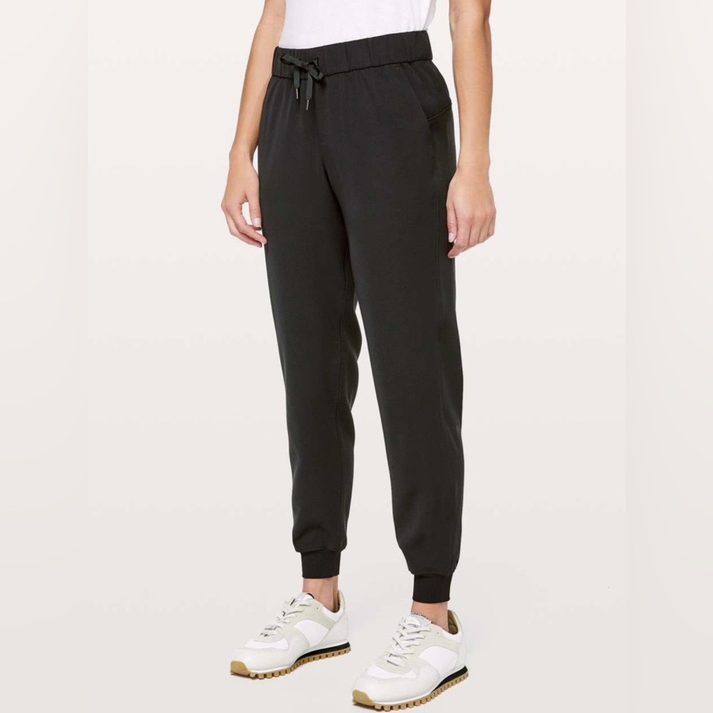 Lululemon “On the Fly” Joggers Size 10